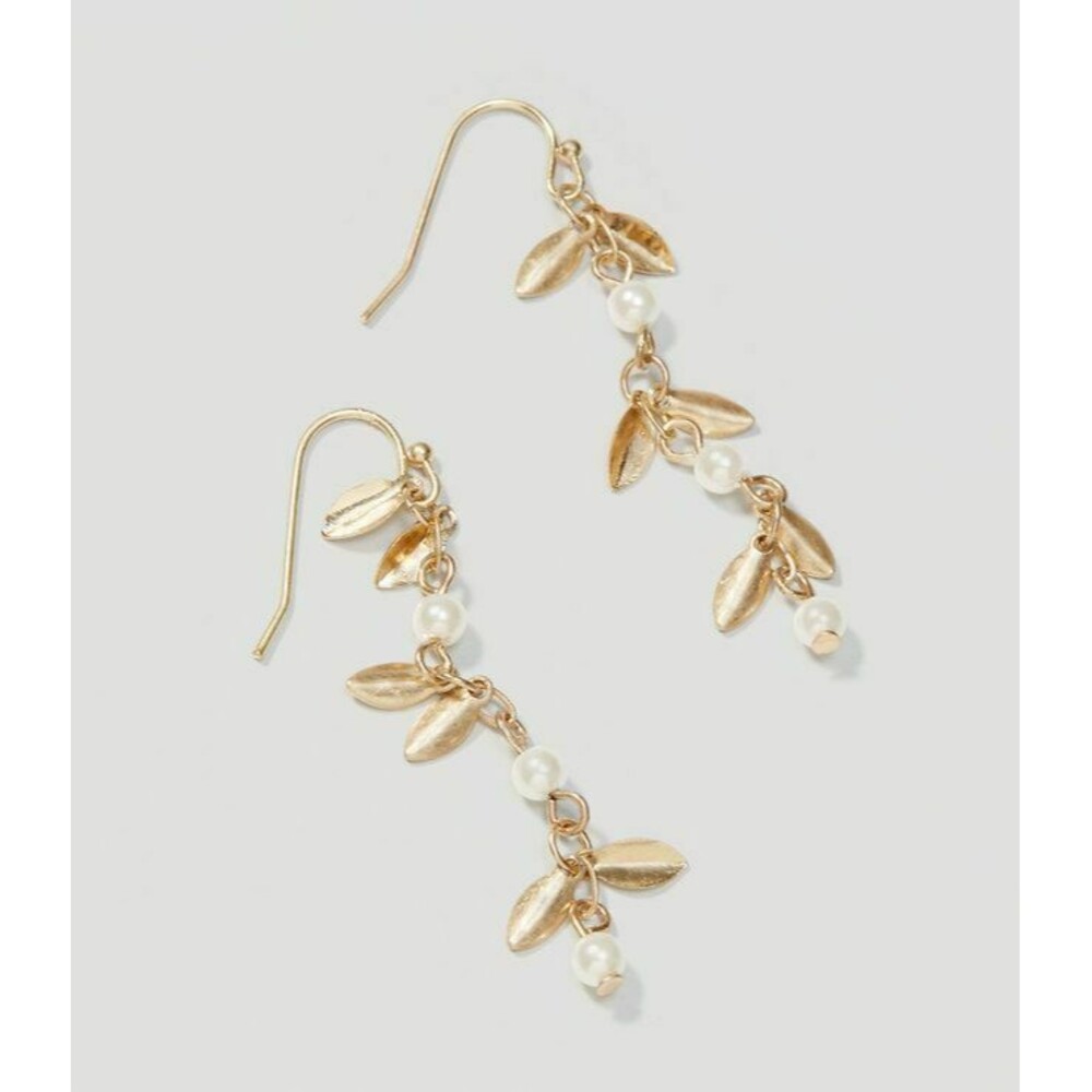 Ann Taylor LOFT WOmen's Gold Bead Pearlized Leaf Drop Earrings NWT 39.99